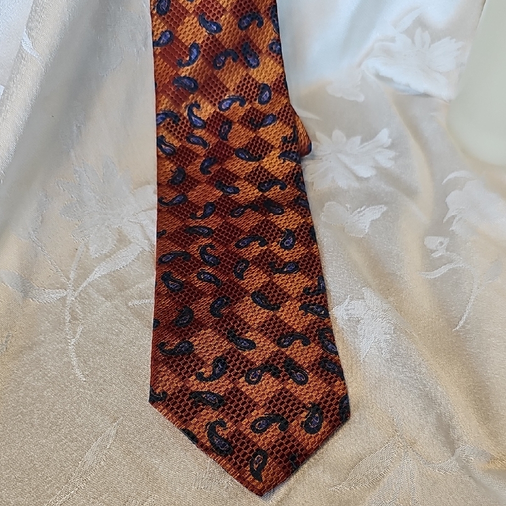 Ermenegildo Zegna Burnt Orange And Sienna With Blue Paisley Silk Tie Glow Sheen